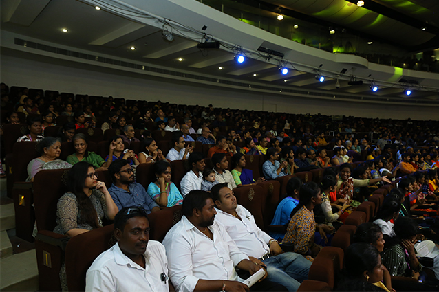 crowd